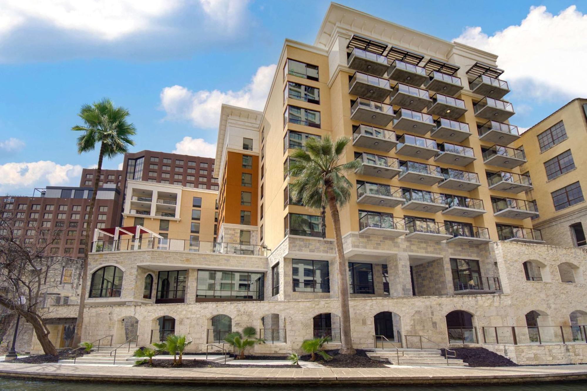 Hampton Inn & Suites San Antonio Riverwalk מראה חיצוני תמונה