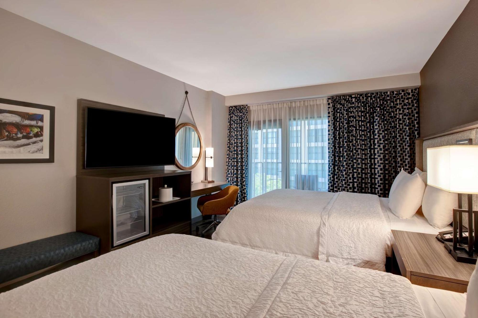 Hampton Inn & Suites San Antonio Riverwalk מראה חיצוני תמונה