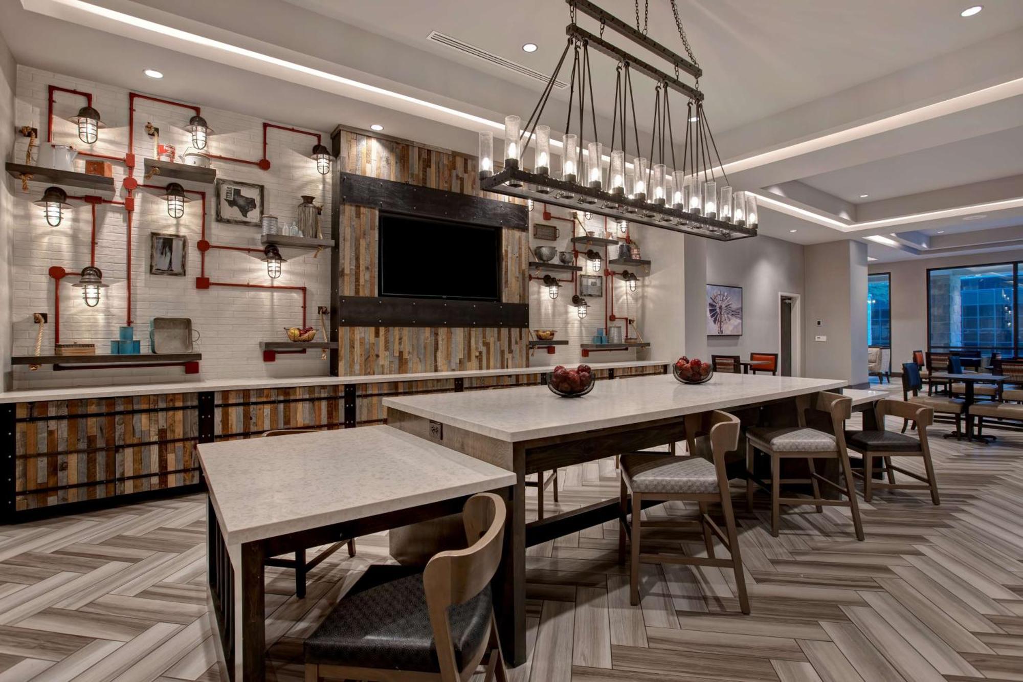 Hampton Inn & Suites San Antonio Riverwalk מראה חיצוני תמונה