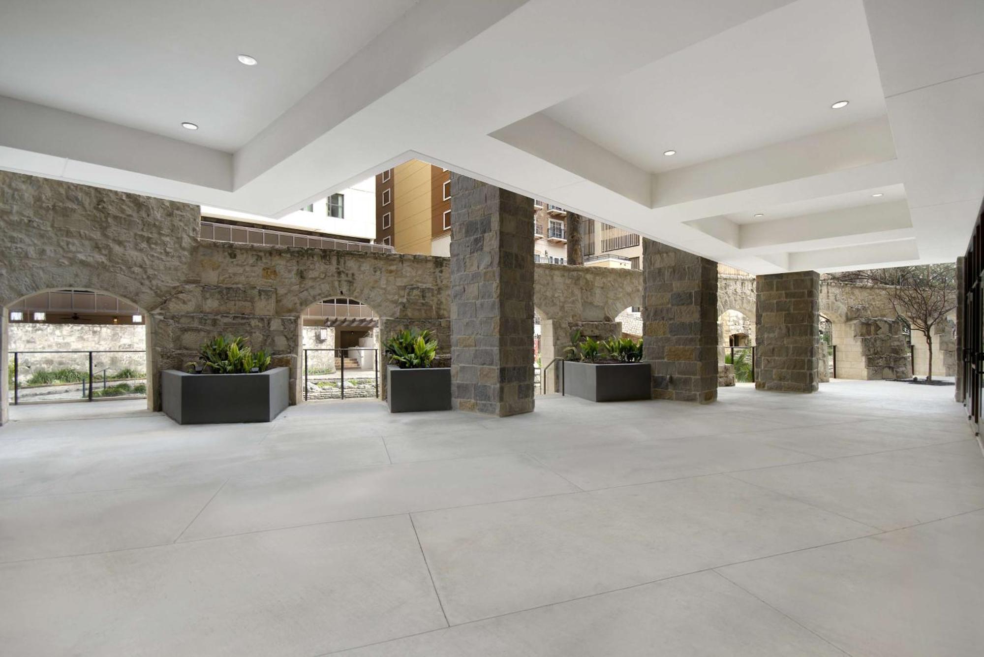 Hampton Inn & Suites San Antonio Riverwalk מראה חיצוני תמונה