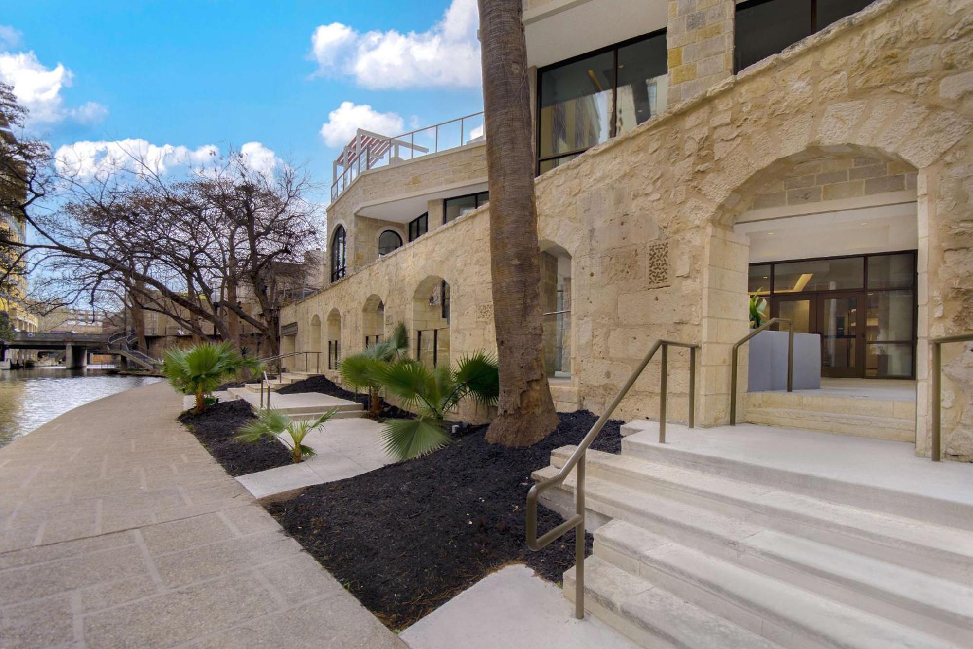 Hampton Inn & Suites San Antonio Riverwalk מראה חיצוני תמונה